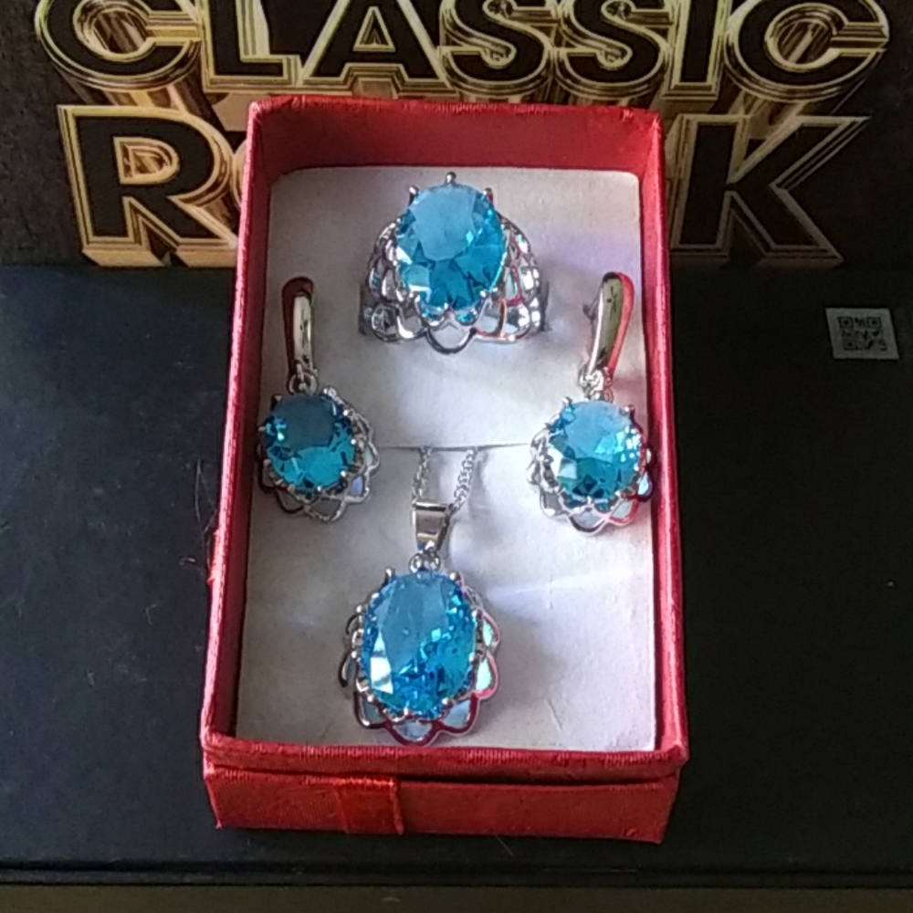 .925 Three piece Bridal/wedding/Easter set.